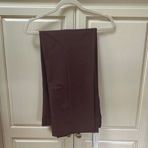 Banana republic burgundy pants size 10